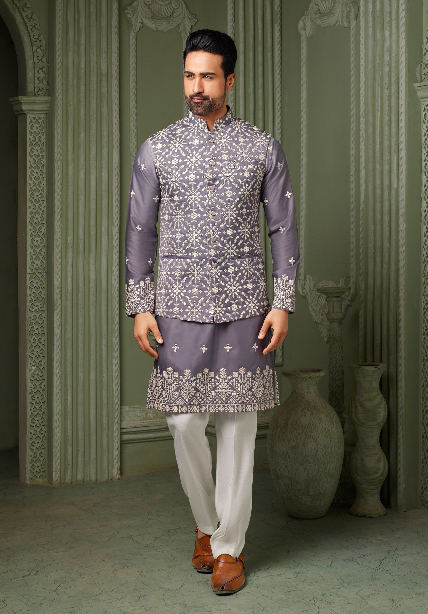 Lilac silk koti and kurta with threaded embroidery work