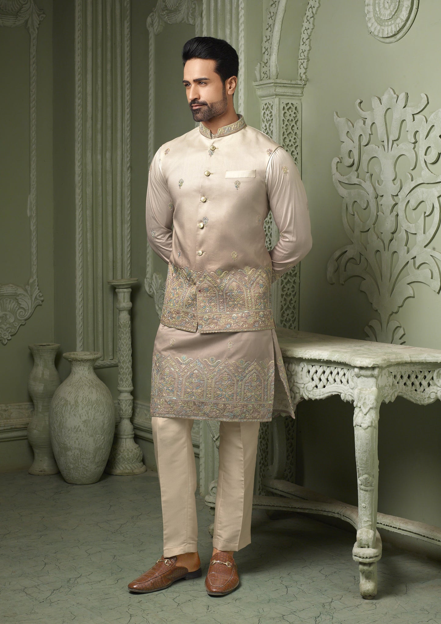 Ivory ombre silk with pestal threaded emmbriodery work